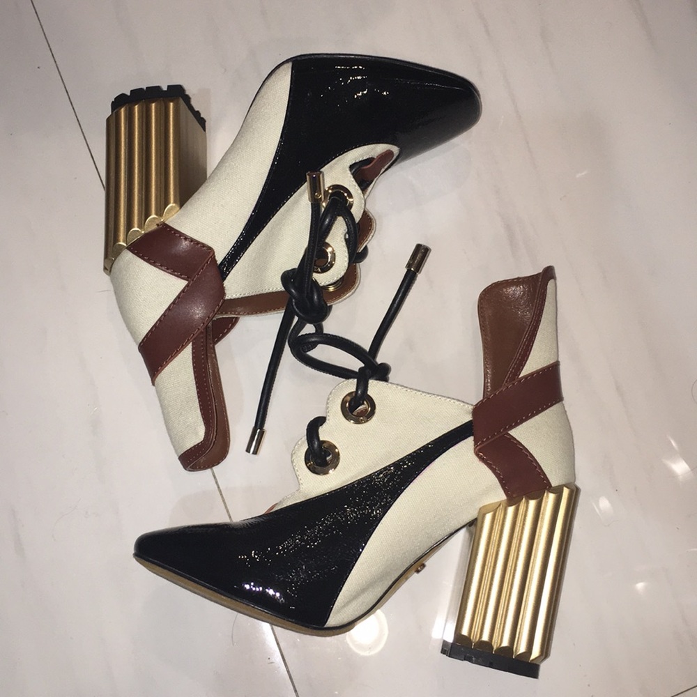 Exotic Heels Booties